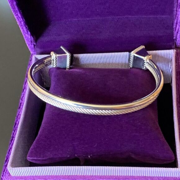 STERLING SILVER & 18K ITALIAN CABLE PYRAMID BANGLE WITH BLACK ONYX - Picture 14 of 14